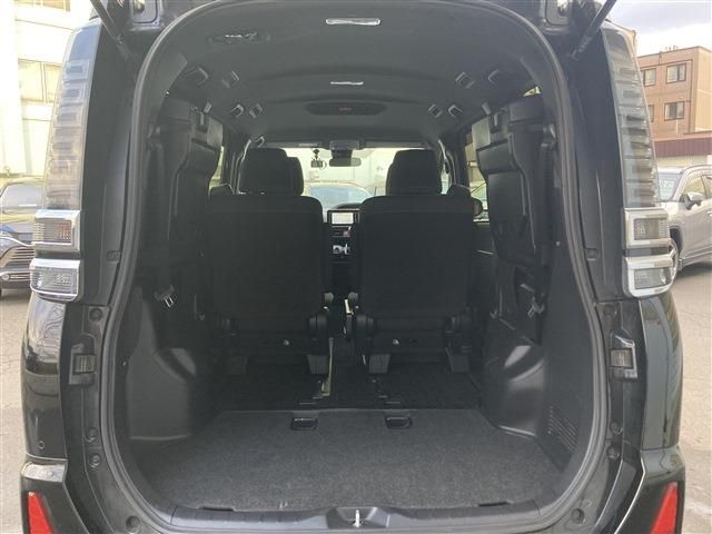 TOYOTA VOXY 4WD 2020