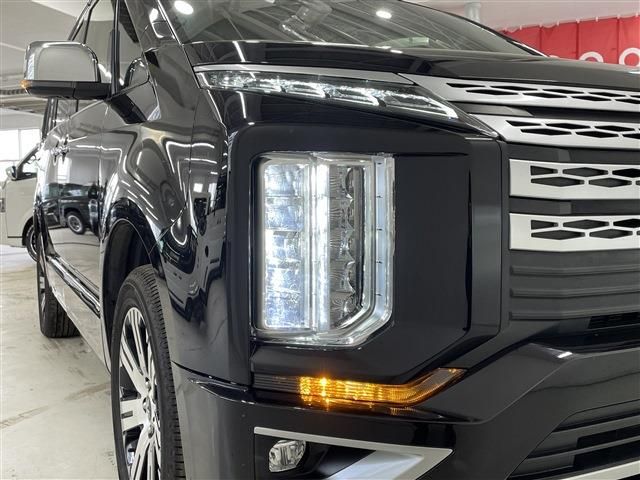 MITSUBISHI DELICA D:5 4WD 2023