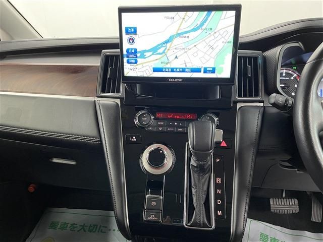 MITSUBISHI DELICA D:5 4WD 2023