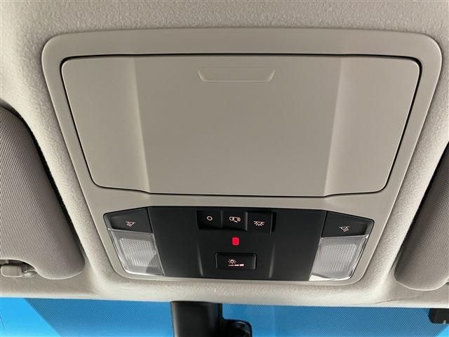 MITSUBISHI DELICA D:5 4WD 2023