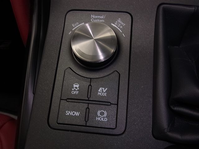 TOYOTA LEXUS IS300h 2020