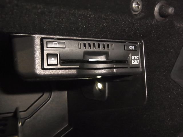 TOYOTA LEXUS IS300h 2020