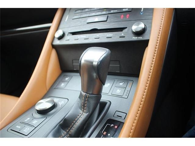 TOYOTA LEXUS RC300h 2020