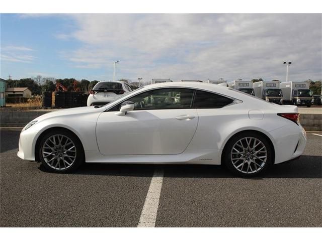 TOYOTA LEXUS RC300h 2020