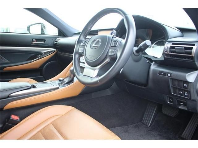 TOYOTA LEXUS RC300h 2020