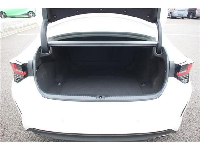 TOYOTA LEXUS RC300h 2020