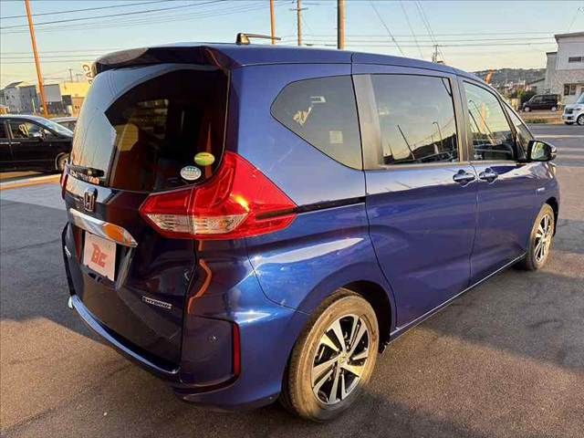 HONDA FREED HYBRID 2017