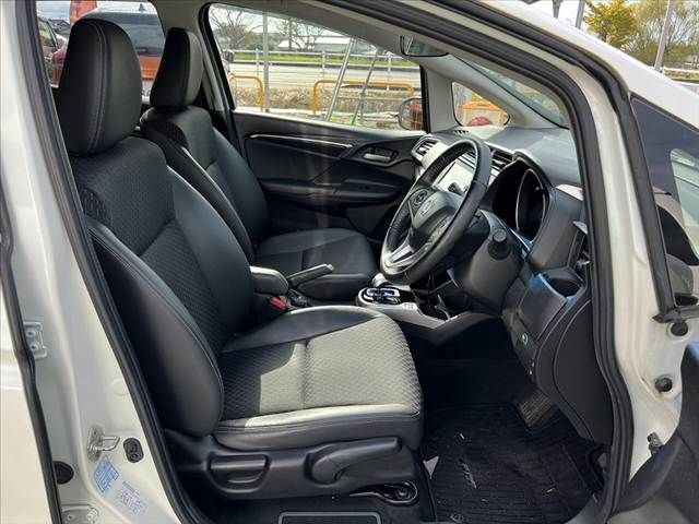 HONDA FIT HYBRID 2014