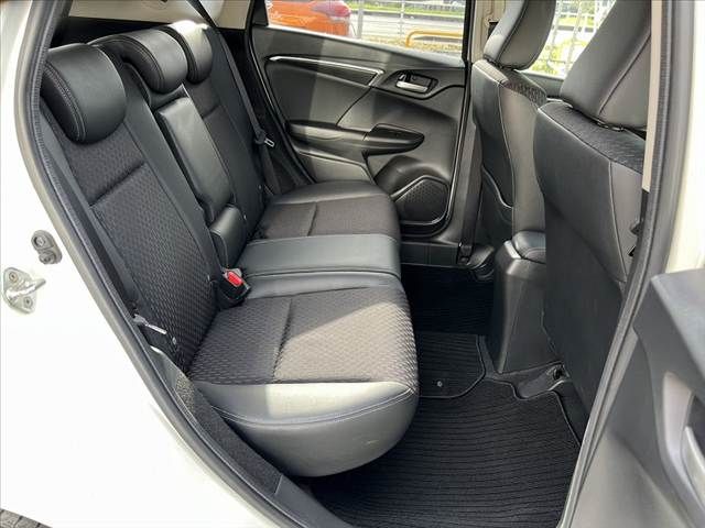 HONDA FIT HYBRID 2014