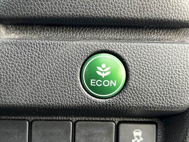 HONDA FIT HYBRID 2014