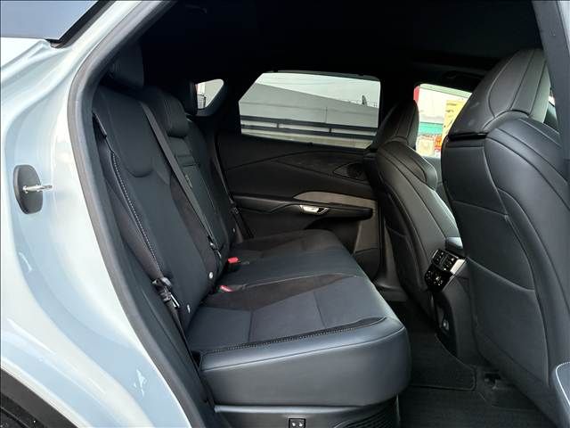 TOYOTA LEXUS RX500h 2023