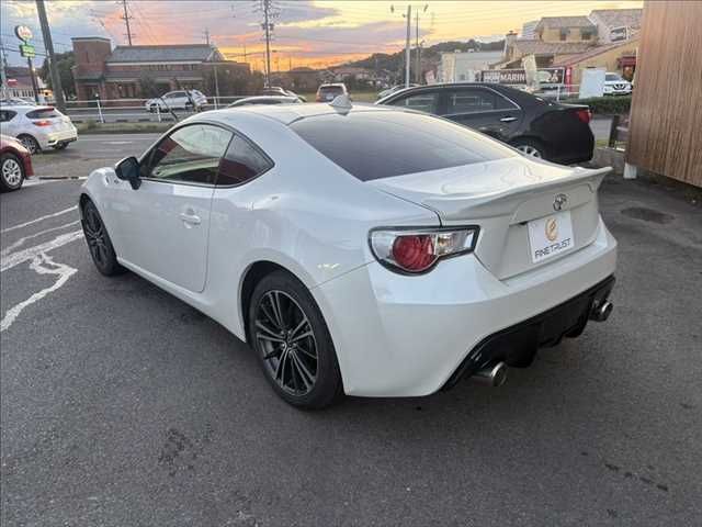 TOYOTA 86 2012