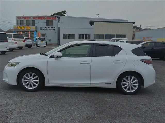 TOYOTA LEXUS CT200h 2012