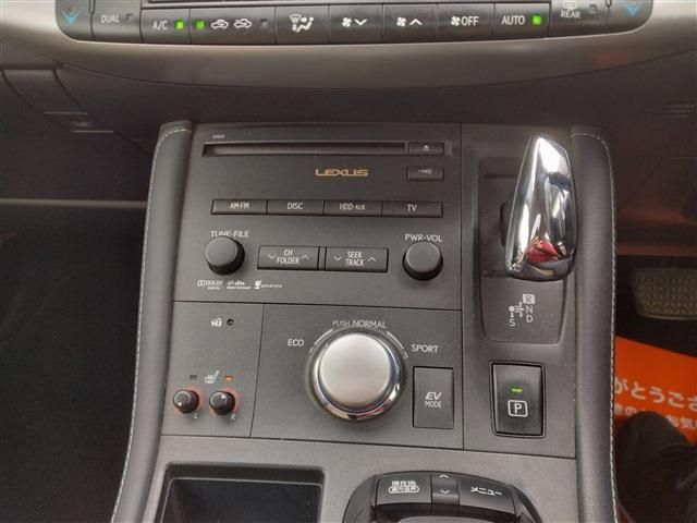 TOYOTA LEXUS CT200h 2012