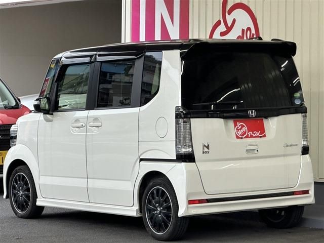 HONDA N BOX CUSTOM 2016