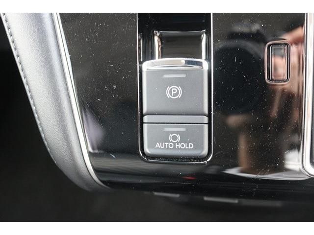 MITSUBISHI DELICA D:5 4WD 2023