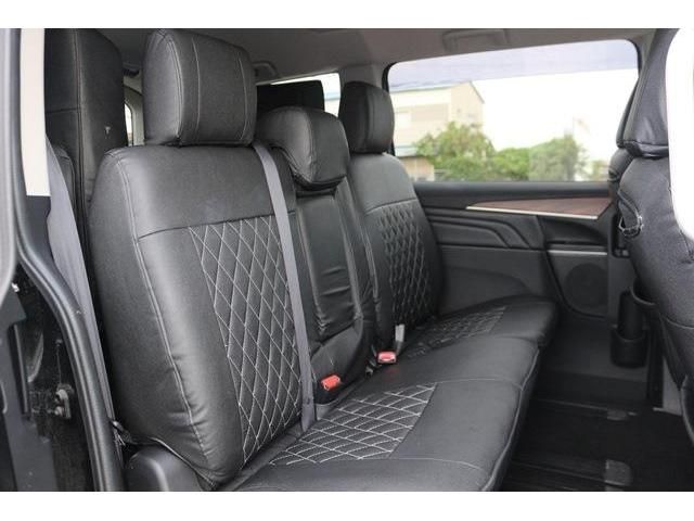 MITSUBISHI DELICA D:5 4WD 2023