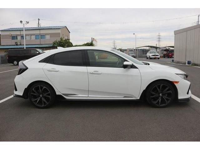 HONDA CIVIC hatchback 2018