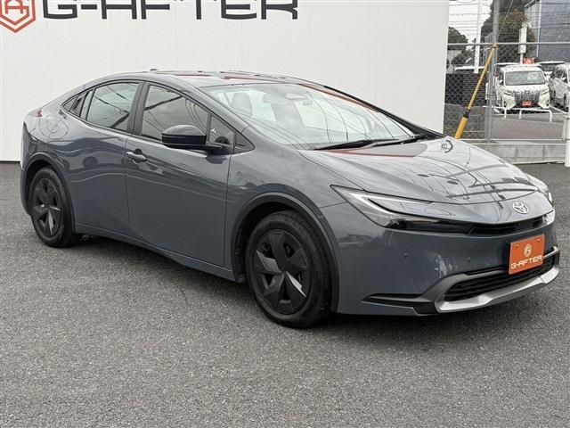 TOYOTA PRIUS 2023