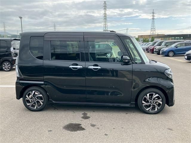 DAIHATSU TANTO CUSTOM 2022