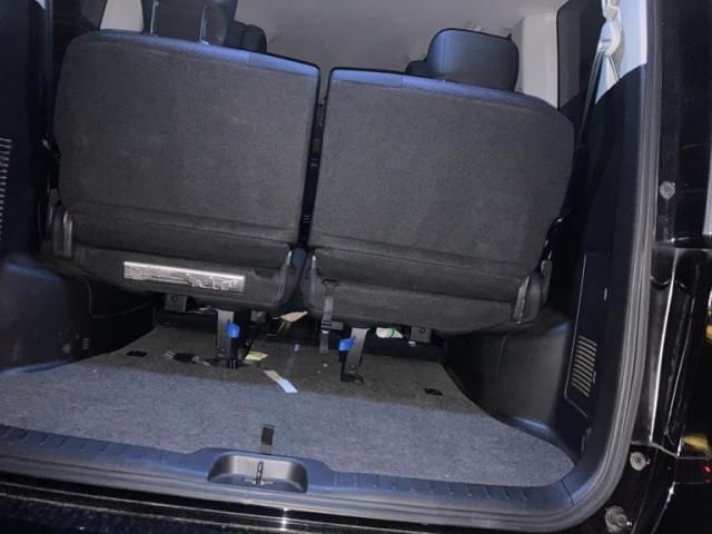 NISSAN SERENA  WG 2012