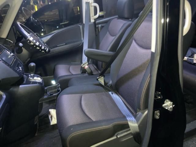 NISSAN SERENA  WG 2012