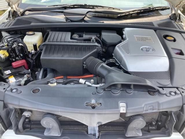 TOYOTA HARRIER HYBRID 2012