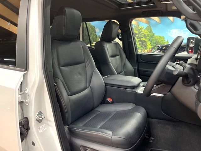 TOYOTA LANDCRUISER 250 2024