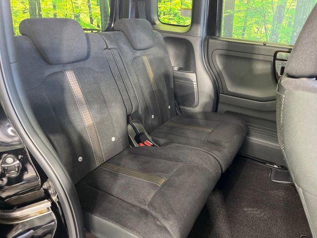 HONDA N BOX CUSTOM 2019