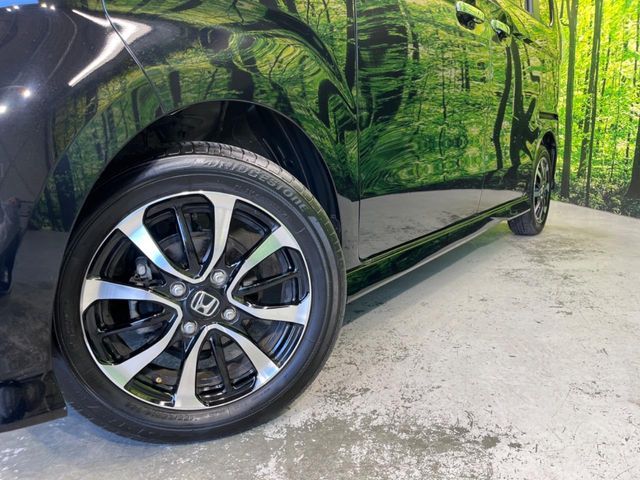 HONDA N BOX CUSTOM 2019