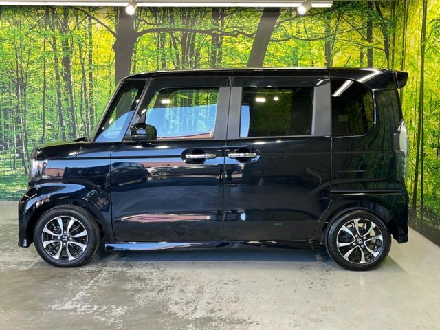 HONDA N BOX CUSTOM 2019