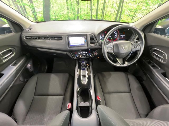 HONDA VEZEL HYBRID 2016