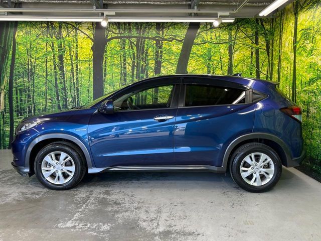 HONDA VEZEL HYBRID 2016