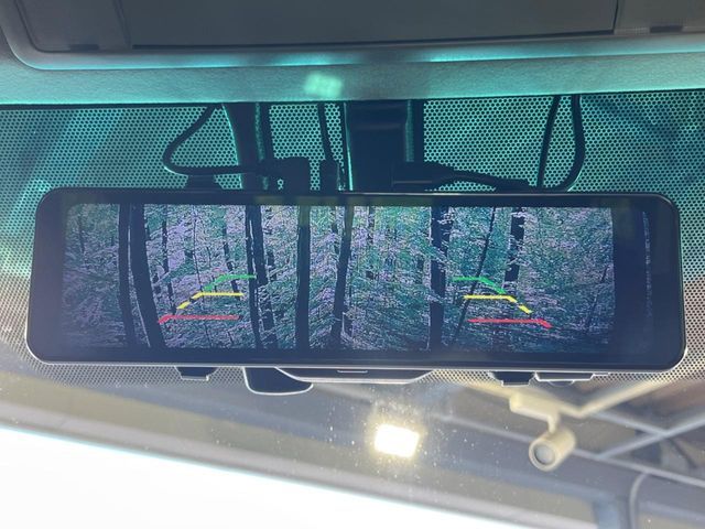 TOYOTA VELLFIRE 2013