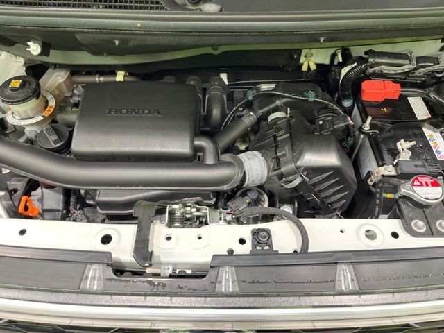 HONDA N BOX CUSTOM 2024