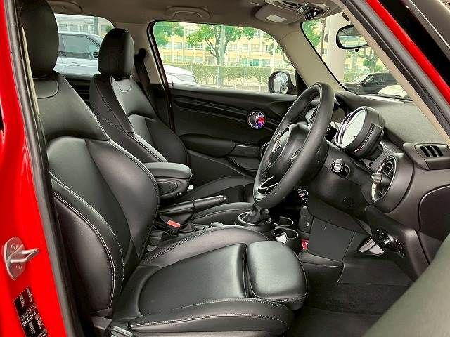 BMW MINI COOPER D 5DOOR 2019