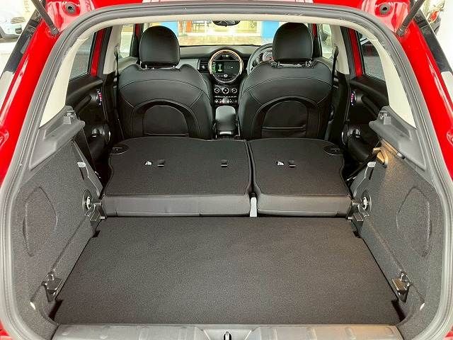 BMW MINI COOPER D 5DOOR 2019