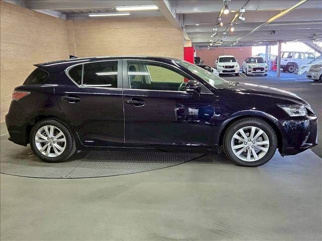 TOYOTA LEXUS CT200h 2014
