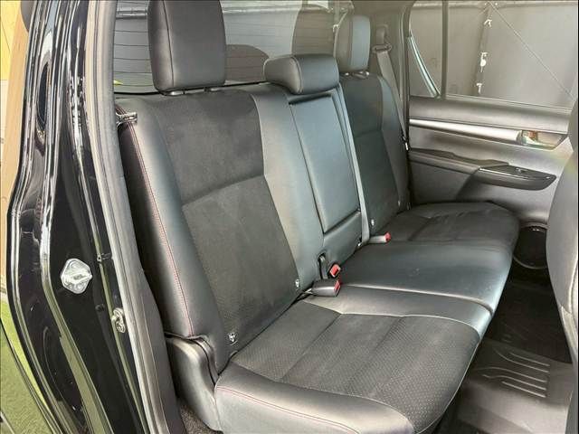 TOYOTA HILUX 4WD 2022