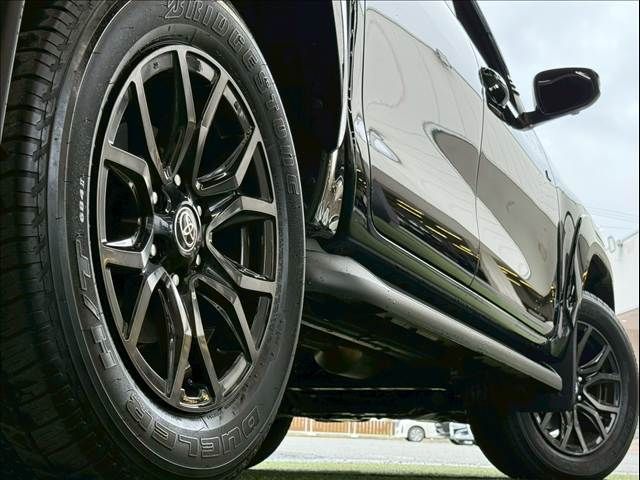 TOYOTA HILUX 4WD 2022