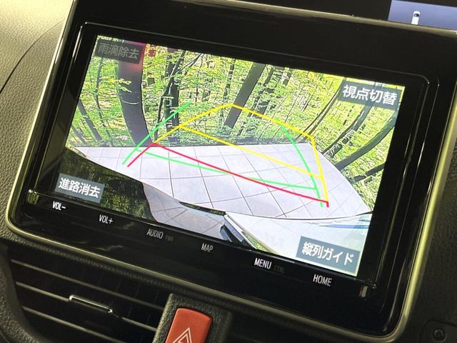 TOYOTA VOXY 4WD 2021