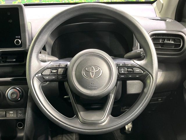 TOYOTA YARIS CROSS 2025