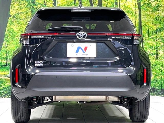 TOYOTA YARIS CROSS 2025