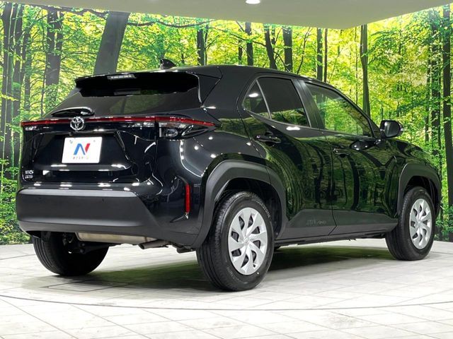 TOYOTA YARIS CROSS 2025