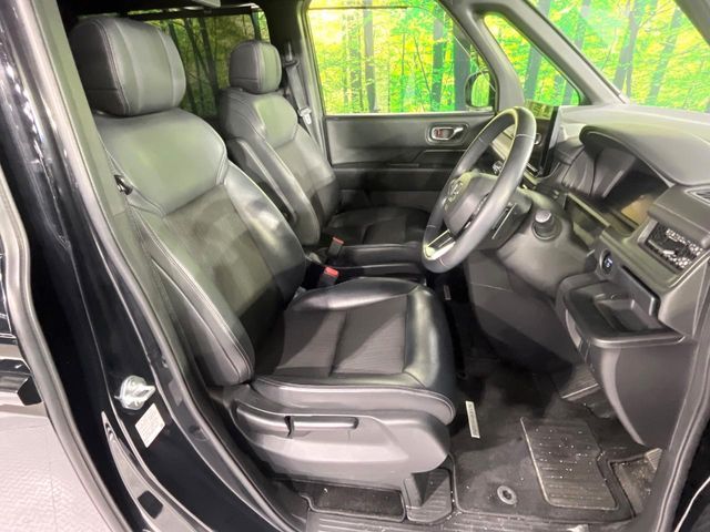 HONDA STEPWAGON e:HEV SPADA 2023