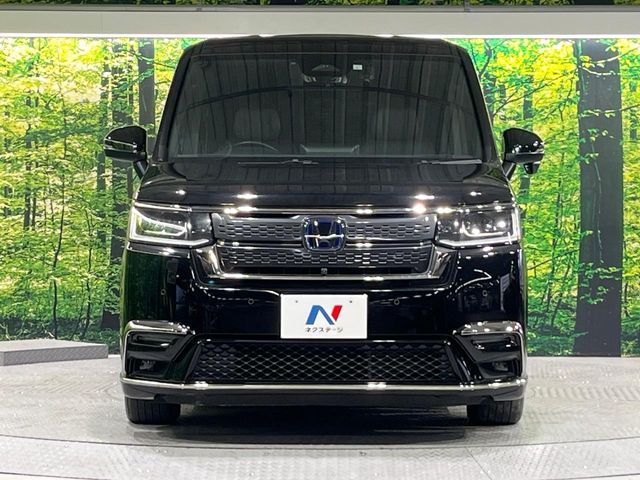 HONDA STEPWAGON e:HEV SPADA 2023