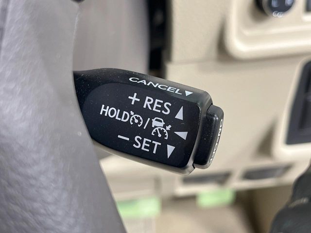 TOYOTA LANDCRUISER PRADO 2023