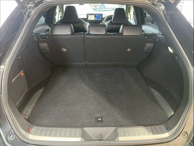 TOYOTA HARRIER 2WD 2021