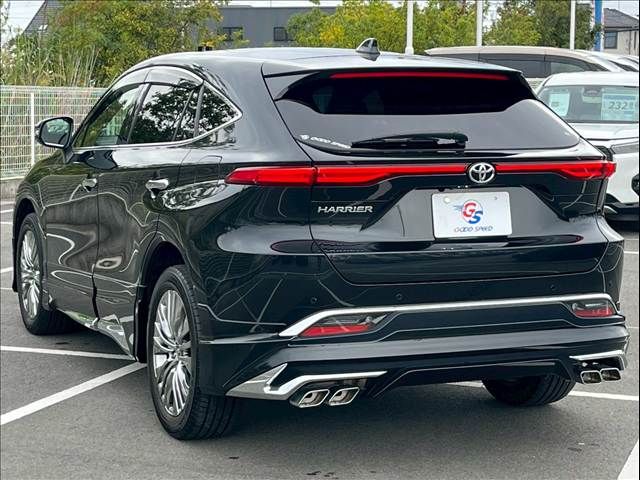 TOYOTA HARRIER 2WD 2021