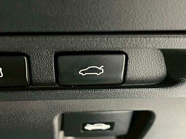 TOYOTA LEXUS LS500 2018